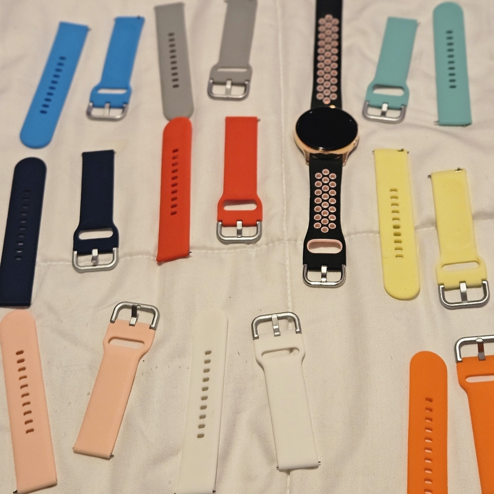 Samsung Galaxy Watch W/different colored bands